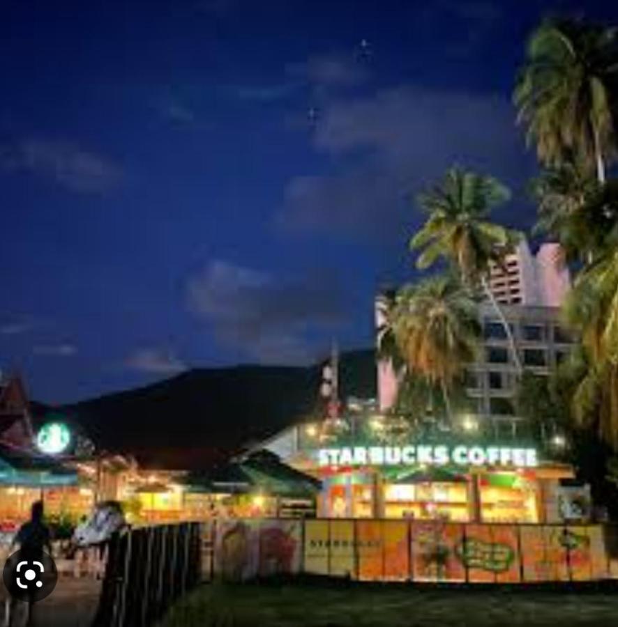 Have A Pleasant With Bayu Emas Apartment *